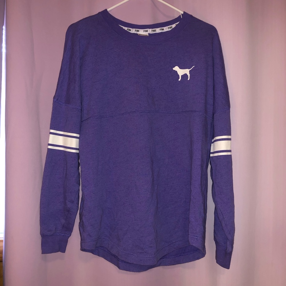 Love pink sweater (PINK BY VS)